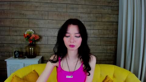 vanessavien online show from 01.23.25