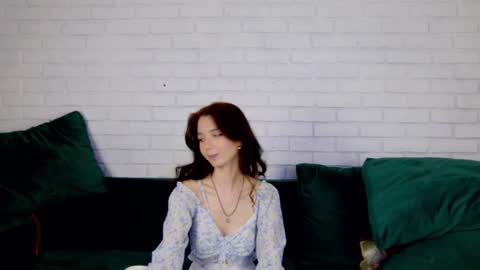 vanessavien online show from 01.28.25