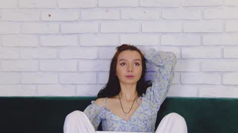 vanessavien online show from 02.07.25