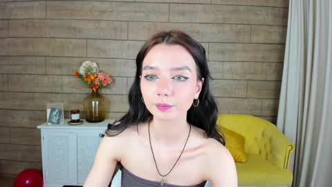 vanessavien online show from 02.10.25