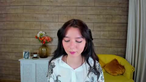 vanessavien online show from 02.11.25