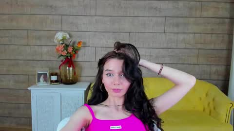 vanessavien online show from 02.27.25