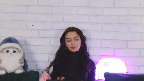 vanessavien online show from 02.28.25