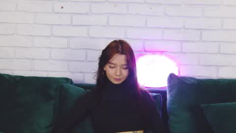 vanessavien online show from 02.28.25