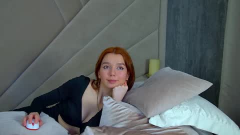 vanessavien online show from 03.10.25