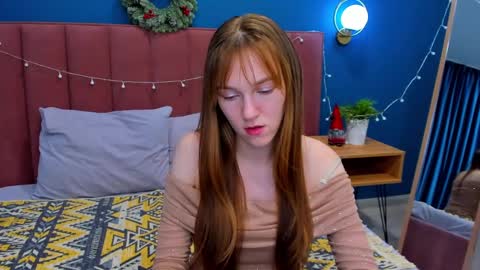 Snapshot of vanillakelly chatting on 12.25.24 Sofia online show from 12.25.24