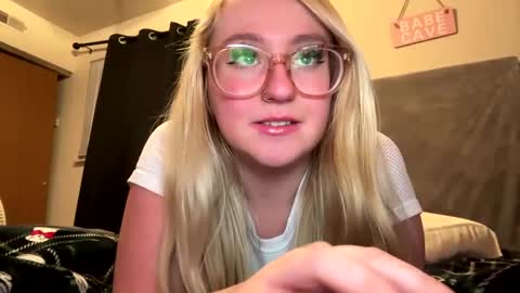 vanillapuddingpie online show from 01.08.25