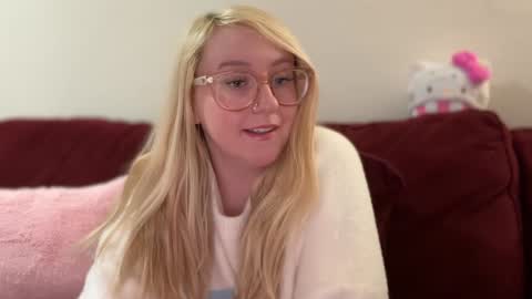 vanillapuddingpie online show from 01.24.25