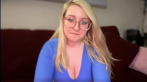 vanillapuddingpie online show from 02.28.25