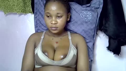 vanillavenus online show from 11.17.25