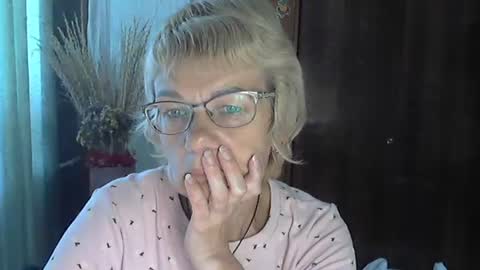 Vanillaxcreamy online show from 09.28.25