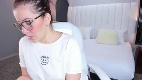 Karine online show from 09.30.25