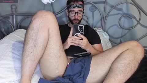 Van online show from 10.29.25