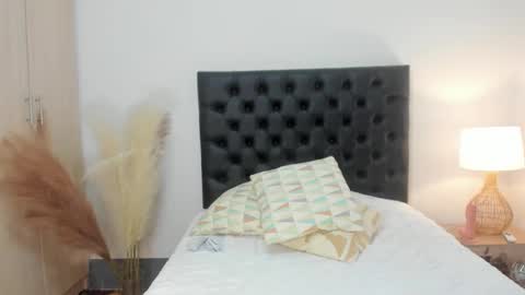 Vannesa online show from 03.08.26