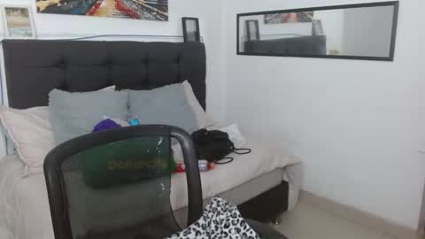 vane online show from 12.04.25