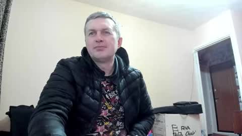 vano_822 online show from 10.15.25