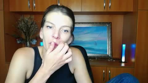 Vanessa online show from 09.23.25