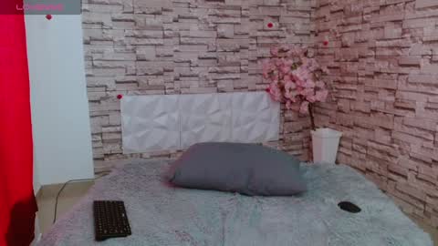 Snapshot of vanse_lust chatting on 02.06.25 Karuna online show from 02.06.25