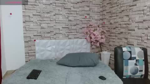 Snapshot of vanse_lust chatting on 02.11.25 Karuna online show from 02.11.25