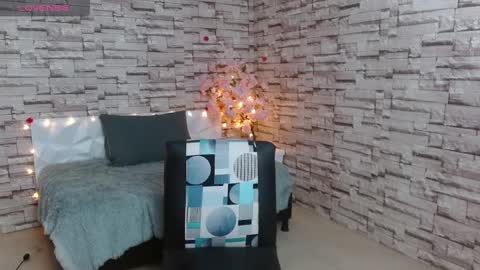 Snapshot of vanse_lust chatting on 03.07.25 Karuna online show from 03.07.25