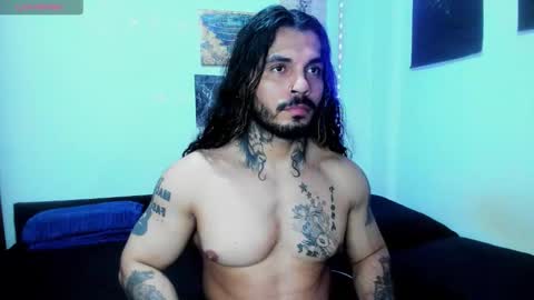 Snapshot of vanvelckan_ chatting on 01.18.26 vanvelckan_ online show from 01.18.26