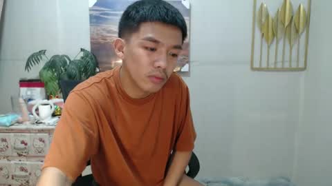 vanxxx2005 online show from 12.10.24