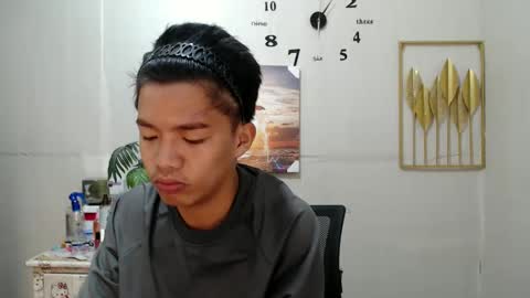 vanxxx2005 online show from 01.06.25