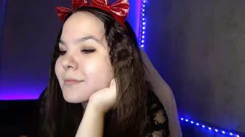Snapshot of var_kiss chatting on 05.30.26 Var Kiss online show from 05.30.26