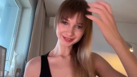 Heeeeey Im Hanna the art of tease  online show from 12.05.25