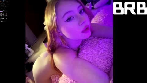 Snapshot of vasilisa_lik chatting on 02.15.26 Vasilisa lik online show from 02.15.26
