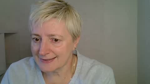 vea_motty online show from 11.10.25