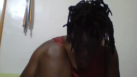 Snapshot of vee_tommy chatting on 06.24.26 Vee tommy online show from 06.24.26