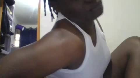 Snapshot of vee_tommy chatting on 07.01.26 Vee tommy online show from 07.01.26