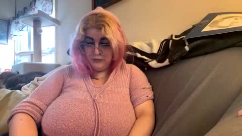 Snapshot of veelehanex3 chatting on 12.09.24 Veronica Lehane online show from 12.09.24