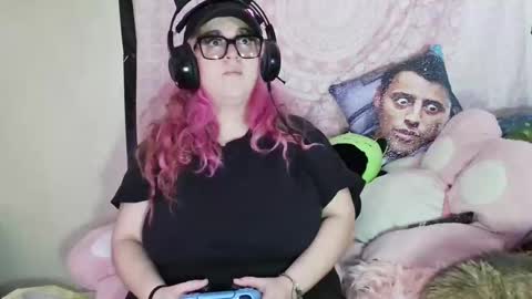 Snapshot of veelehanex3 chatting on 01.06.25 Veronica Lehane online show from 01.06.25