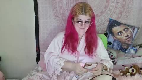 Snapshot of veelehanex3 chatting on 01.19.25 Veronica Lehane online show from 01.19.25