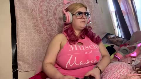 Snapshot of veelehanex3 chatting on 02.18.25 Veronica Lehane online show from 02.18.25