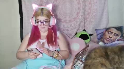 Snapshot of veelehanex3 chatting on 03.02.25 Veronica Lehane online show from 03.02.25