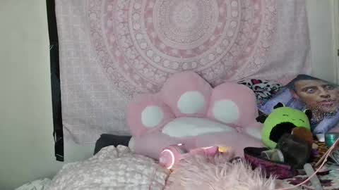 Snapshot of veelehanex3 chatting on 03.09.25 Veronica Lehane online show from 03.09.25