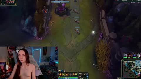 Violet Weatherbee online show from 03.08.25