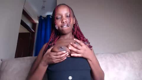 Snapshot of veey_dellah chatting on 04.04.26 veey online show from 04.04.26
