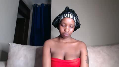 Snapshot of veey_dellah chatting on 04.10.26 veey online show from 04.10.26