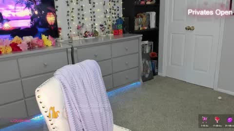 vegas_romance online show from 02.24.25