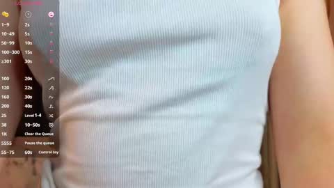 veliapascanik online show from 04.14.26