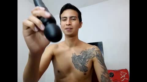 velk_hot1 online show from 02.11.25