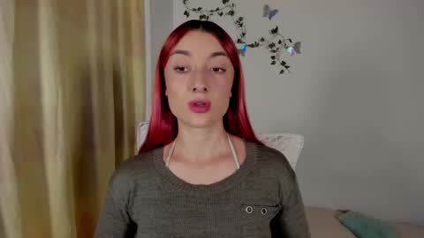 Snapshot of velvet_00 chatting on 03.22.26 velvet_00 online show from 03.22.26