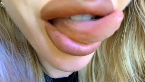 Uma online show from 06.21.26