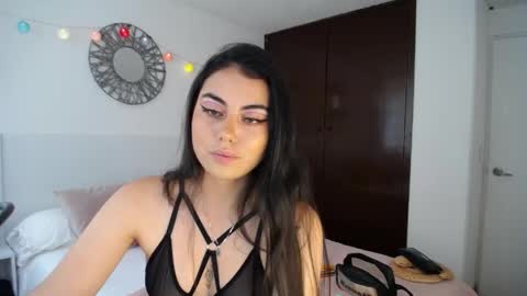 velvet_moon_0202 online show from 04.13.26