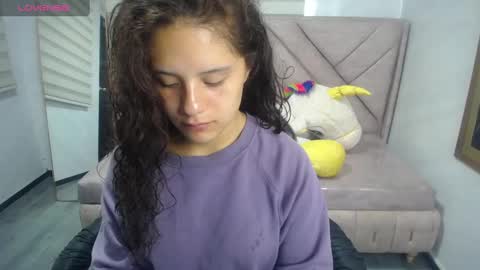 velvet_moon_v online show from 09.16.25