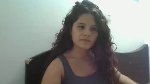 velvet_moon_v online show from 04.09.26